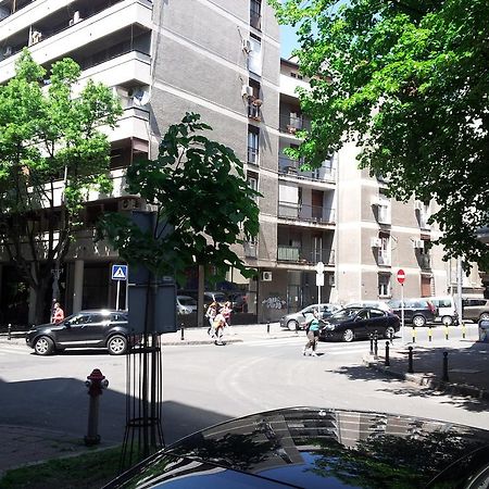 Downtown Belgrade Apartments - Cherry Bagian luar foto
